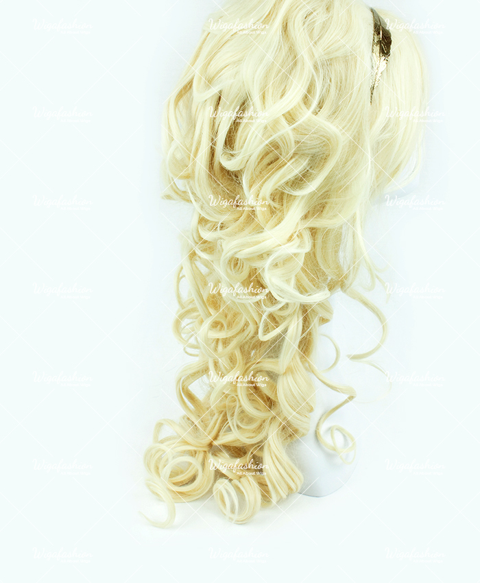 Light Blonde Long Curly 70cm-3.jpg